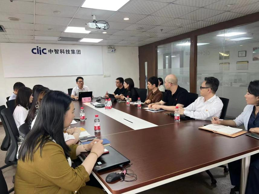 1693818555193097488 1693818555193097488